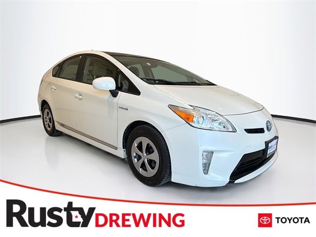 2014 Toyota Prius Four's photo