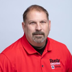 Staff member Ronny Hake from ID_52a9f80443d6