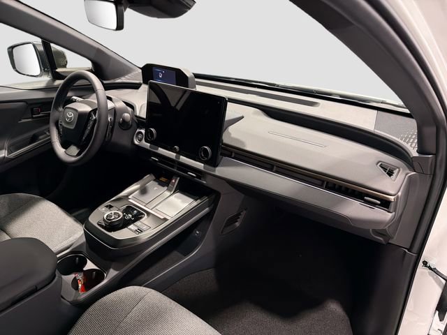 2026 Toyota bZ XLE - Photo 23