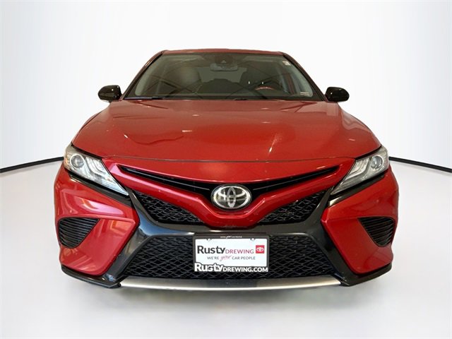 2019 Toyota Camry XSE photo 2