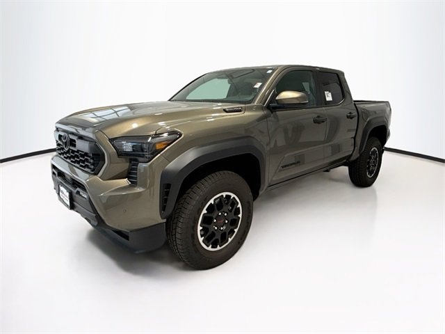 2025 Toyota Tacoma TRD Off-Road Double Cab photo 3