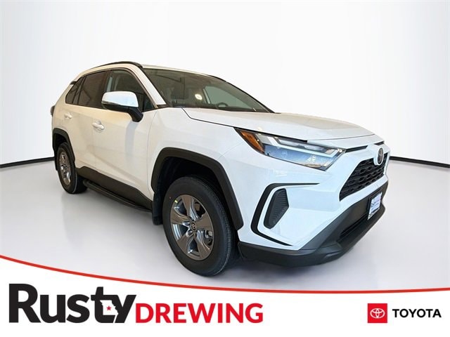 2025 Toyota RAV4 XLE's photo