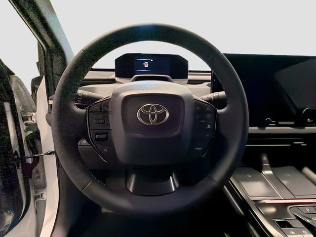 2026 Toyota bZ XLE - Photo 9