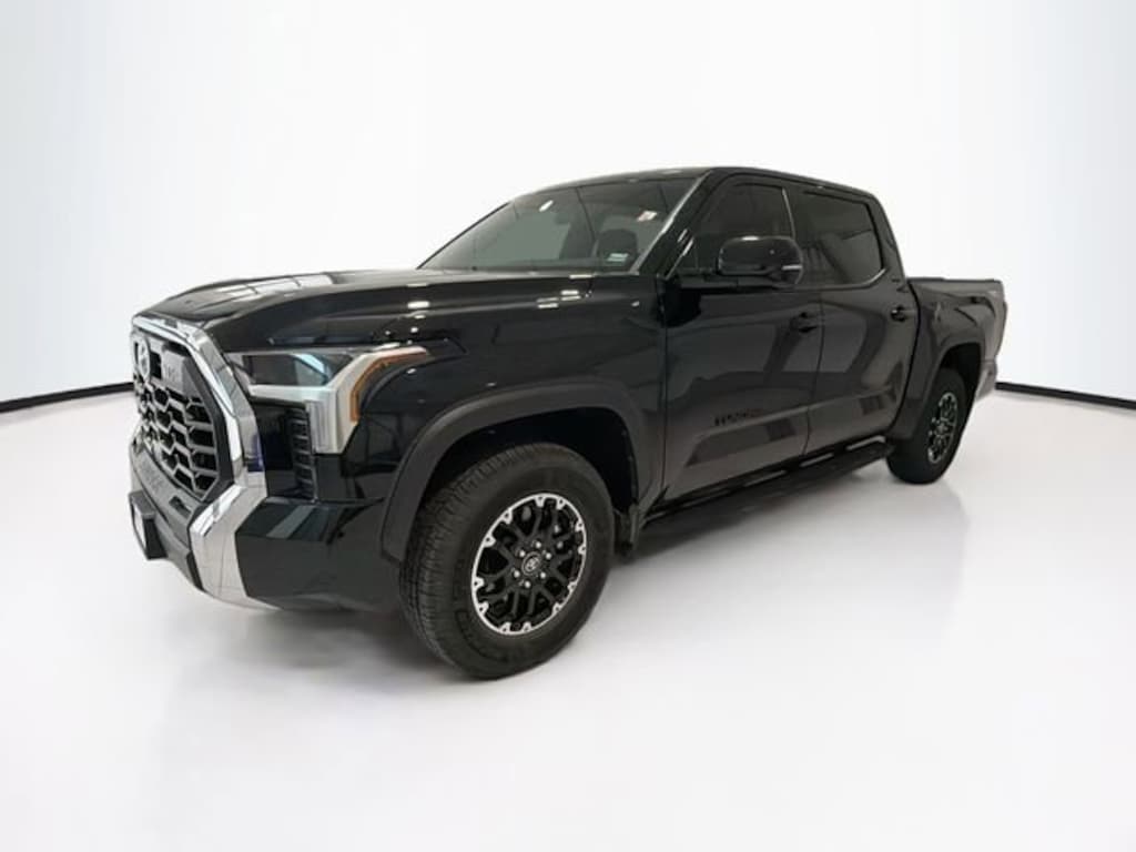 Used 2025 Toyota Tundra SR5 Truck CrewMax