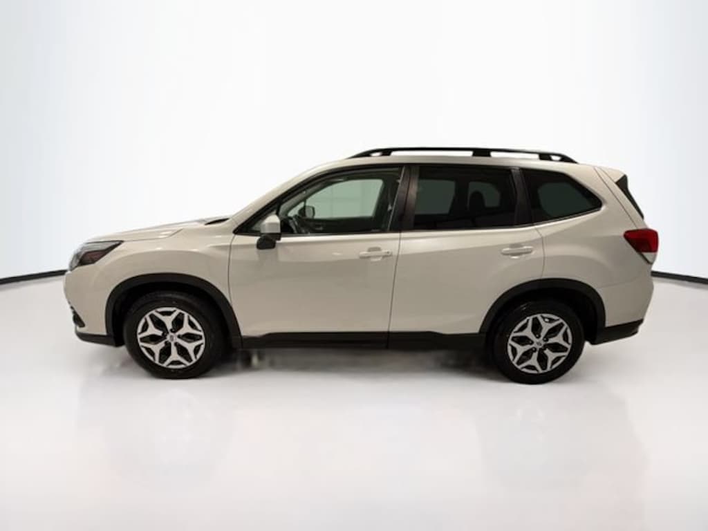 Used 2023 Subaru Forester Premium SUV
