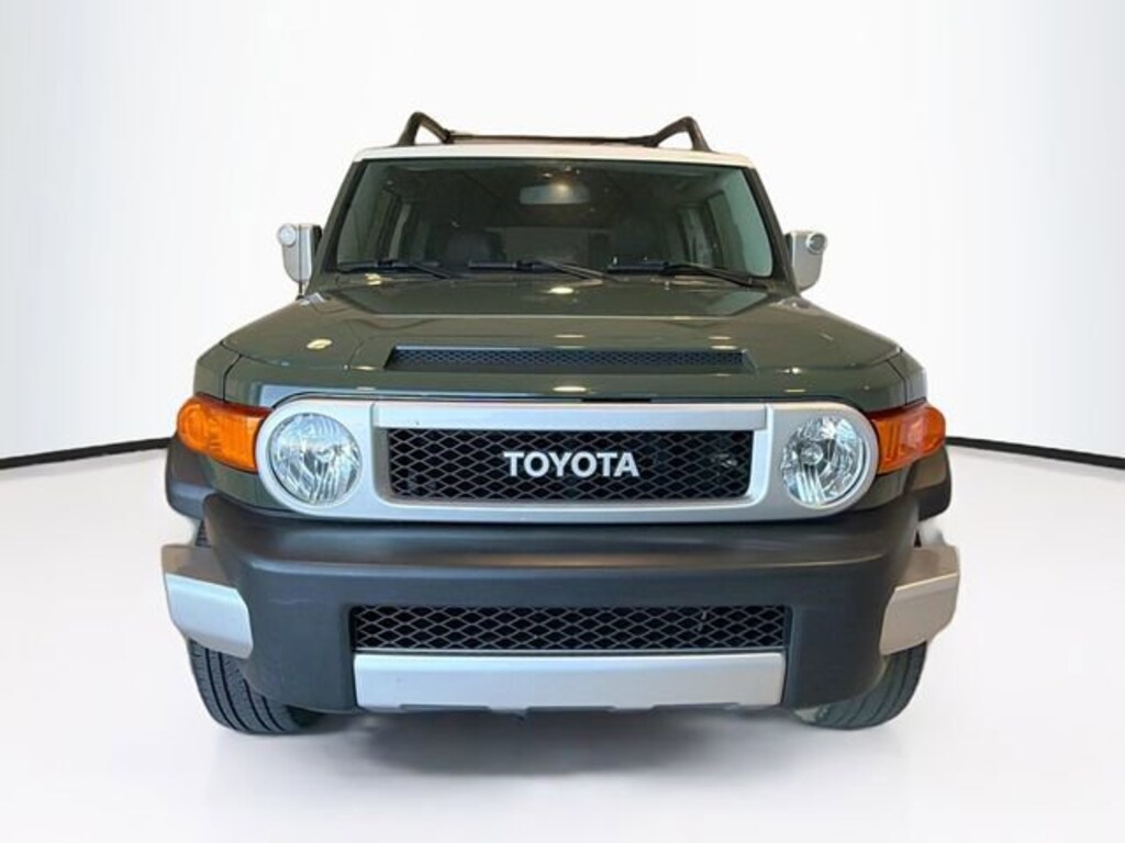 Used 2013 Toyota FJ Cruiser Base SUV
