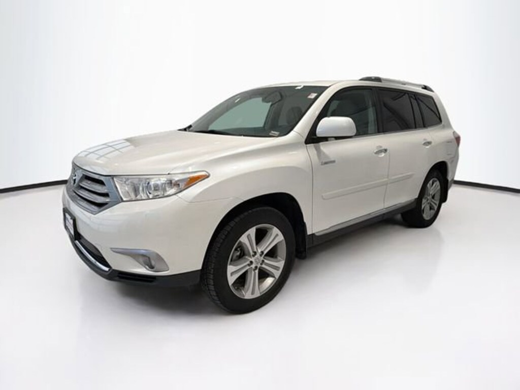 Used 2013 Toyota Highlander 4WD Limited V6 SUV