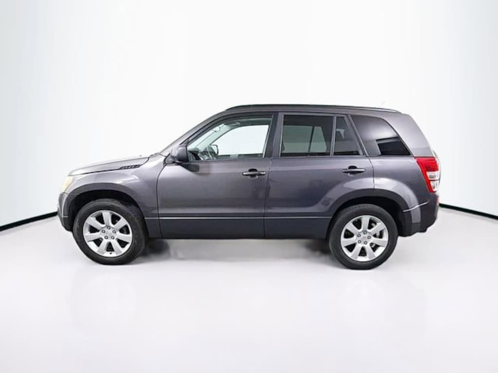 Used 2012 Suzuki Grand Vitara Limited SUV