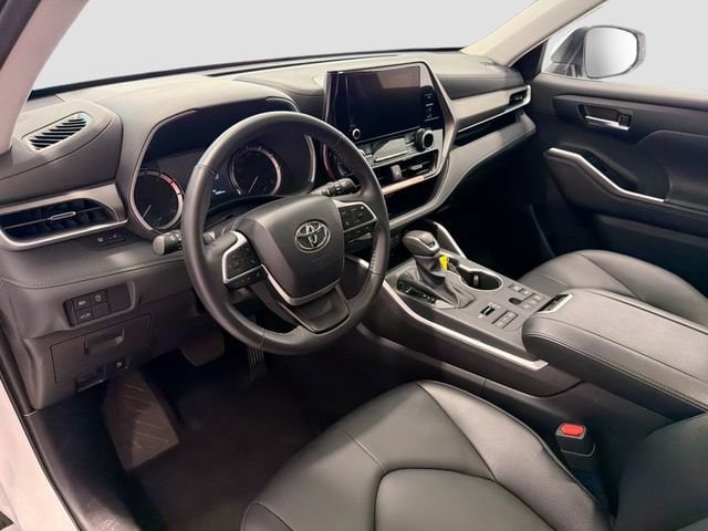 2026 Toyota Highlander 9