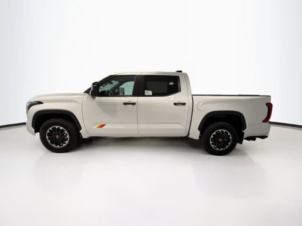 New 2026 Toyota Tundra SR5 SR5 CREWMAX 5.5