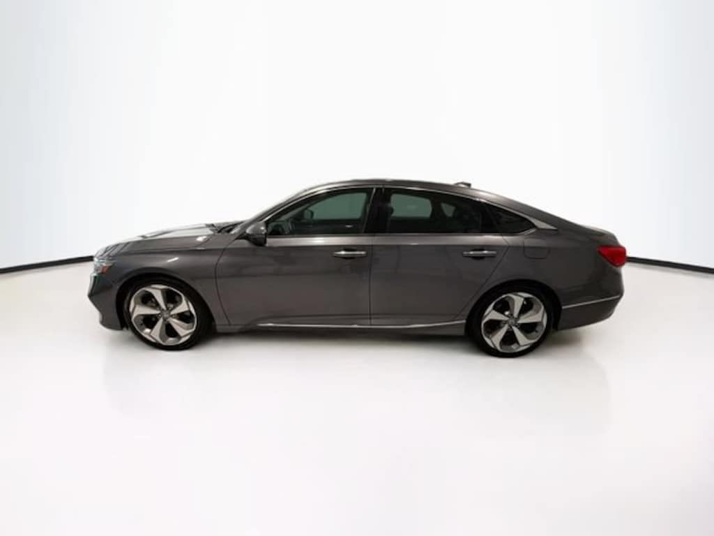 Used 2018 Honda Accord Touring Sedan