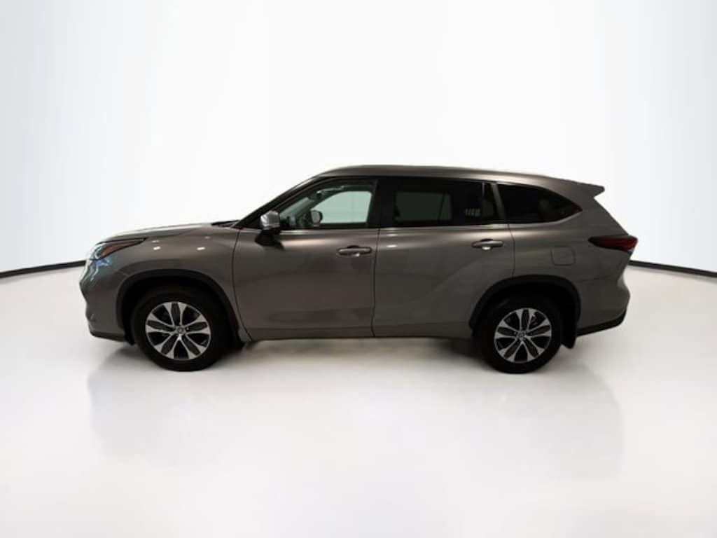 Certified 2026 Toyota Highlander XLE SUV