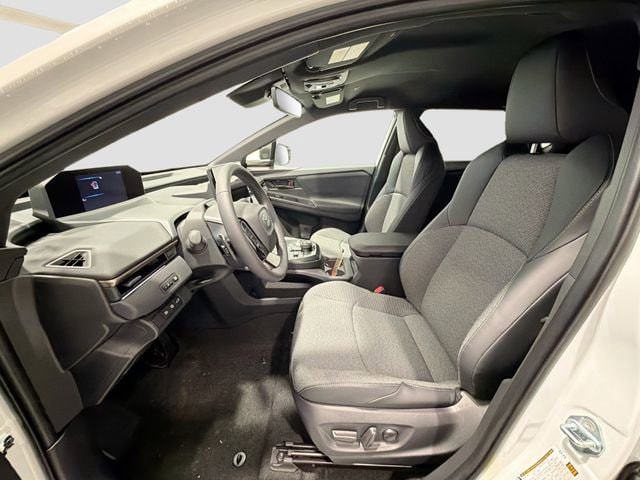 2026 Toyota bZ XLE - Photo 17