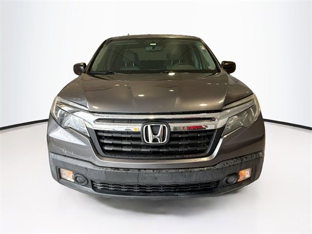 Used 2017 Honda Ridgeline RT with VIN 5FPYK3F20HB020308 for sale in Jefferson City, MO