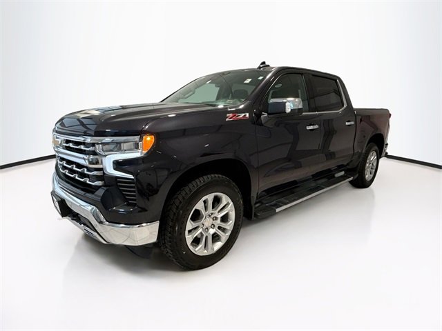 2024 Chevrolet Silverado 1500 LTZ photo 2