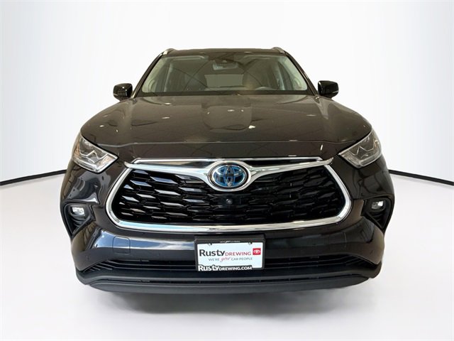 2021 Toyota Highlander Hybrid Limited photo 2