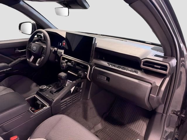 2025 Toyota Tacoma TRD Off Road - Photo 24