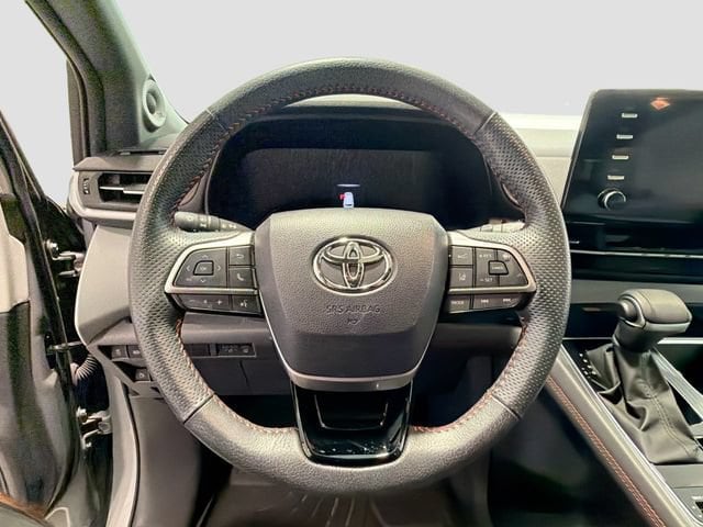 2023 Toyota Sienna 9