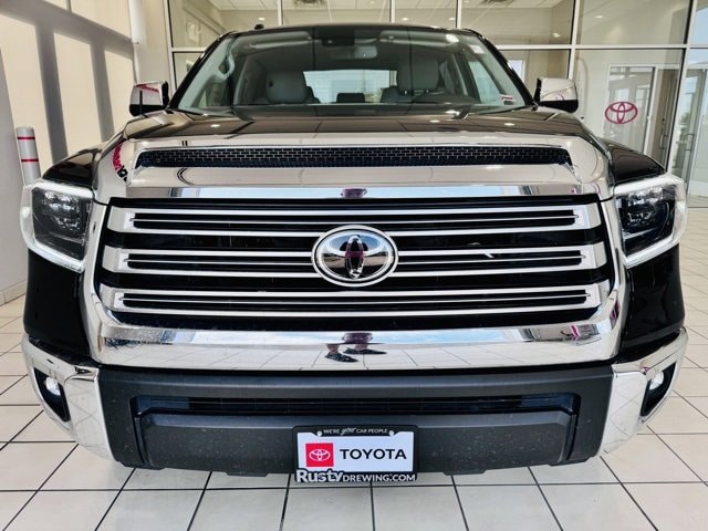 Used 2019 Toyota Tundra Limited with VIN 5TFHY5F19KX857050 for sale in Jefferson City, MO