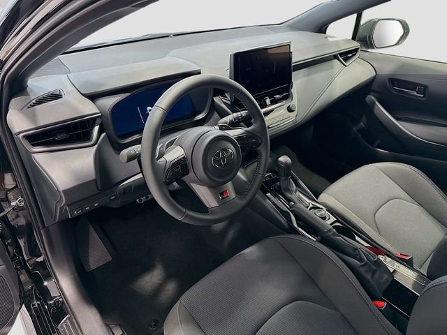 2025 Toyota GR Corolla Core - Photo 9