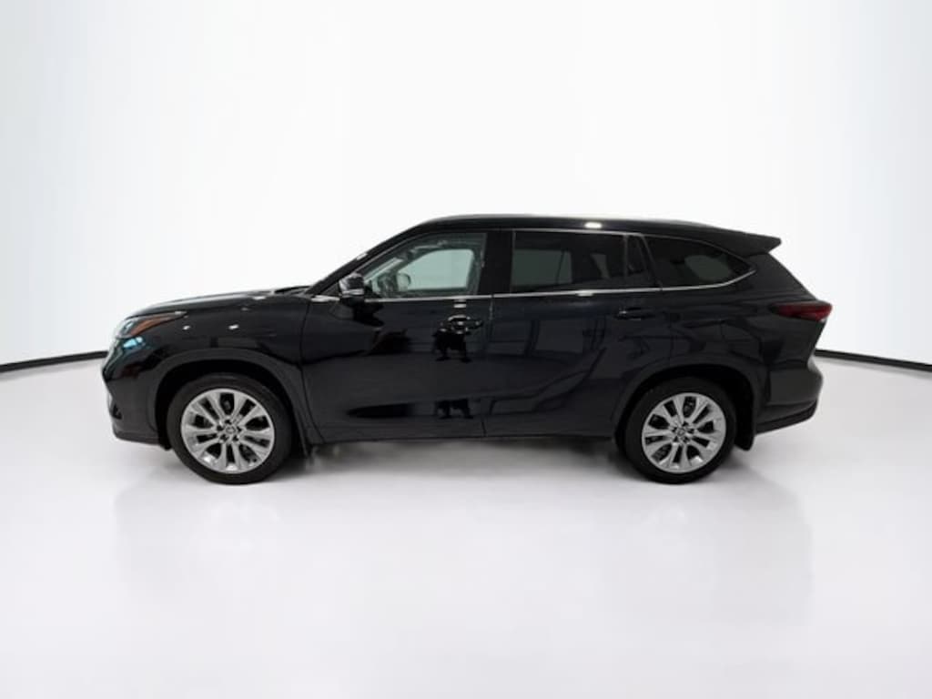 Certified 2025 Toyota Highlander Limited SUV