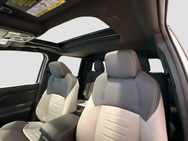 2025 Toyota Tacoma TRD Off Road - Photo 18