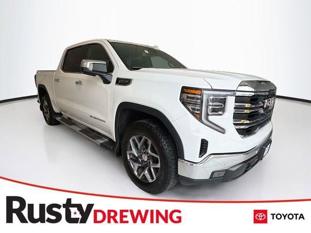 2025 GMC Sierra 4WD Crew Cab Short Box SLT's photo
