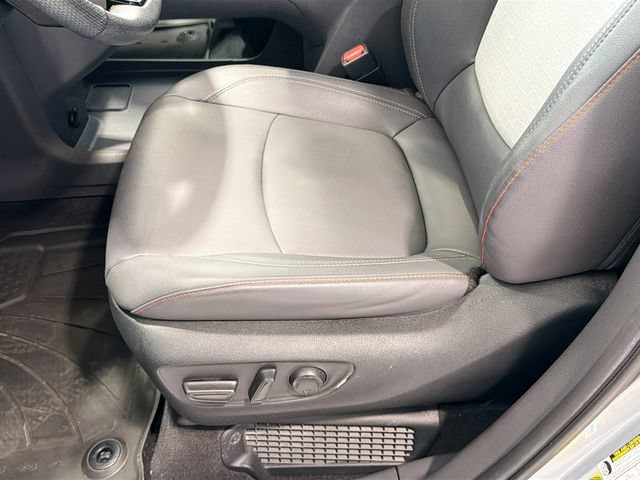 2023 Toyota Sienna 17