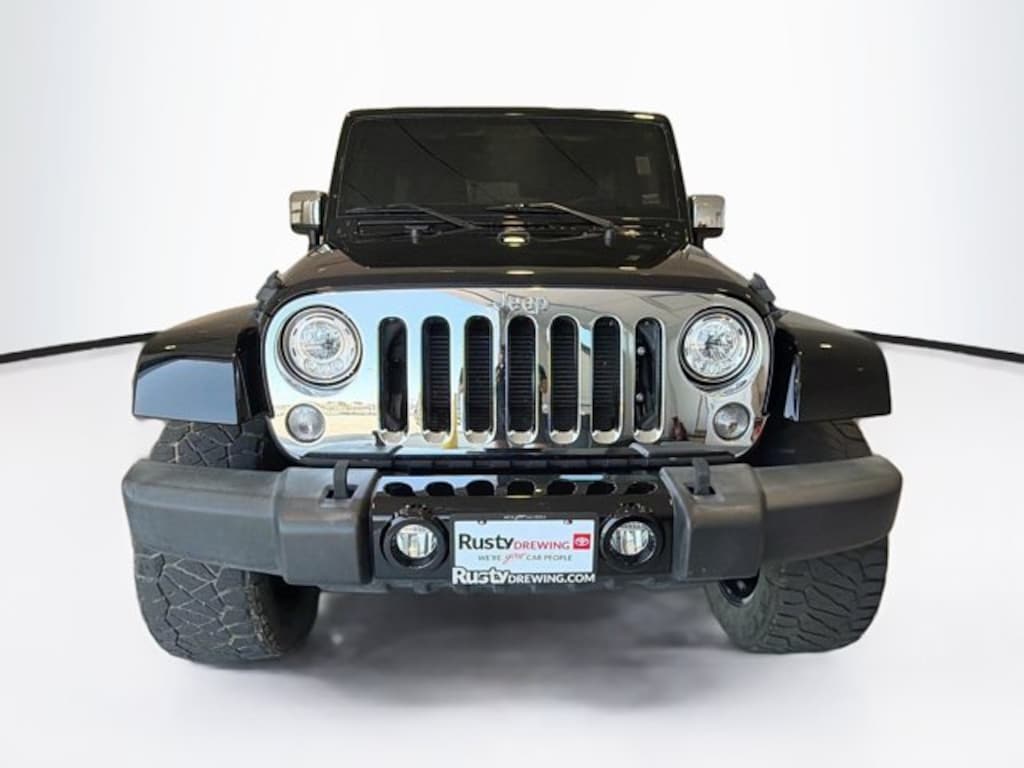 Used 2017 Jeep Wrangler JK Unlimited Sahara 4x4 SUV