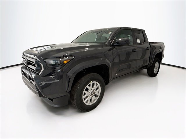 2025 Toyota Tacoma SR5 photo 3