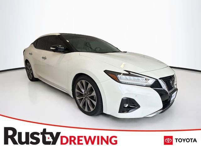 2019 Nissan Maxima Platinum's photo