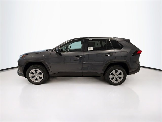 2025 Toyota RAV4 LE photo 4