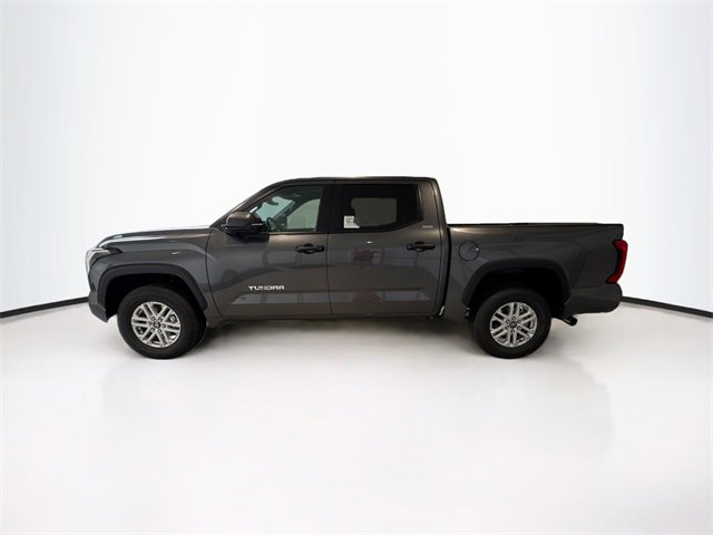 2026 Toyota Tundra SR5 CrewMax photo 3