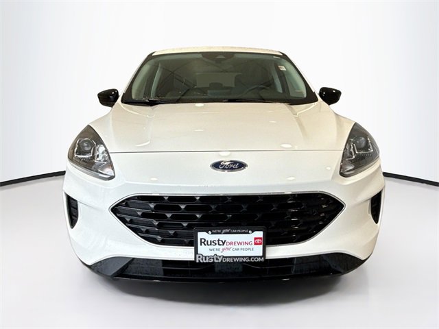 2022 Ford Escape SE photo 2