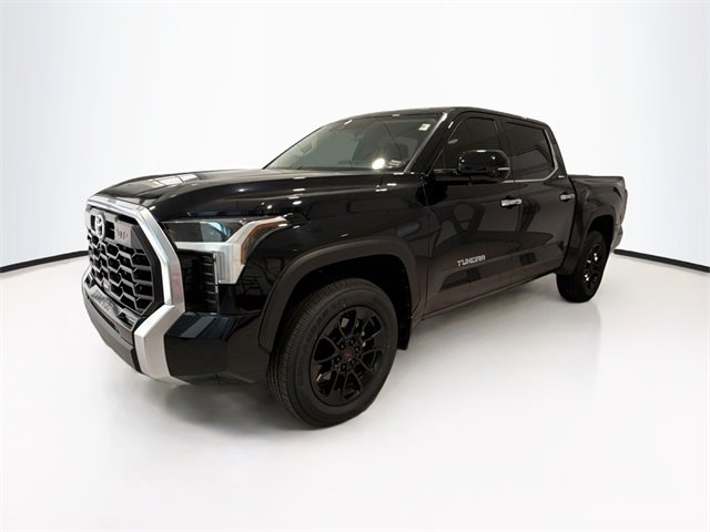 2023 Toyota Tundra Limited photo 3