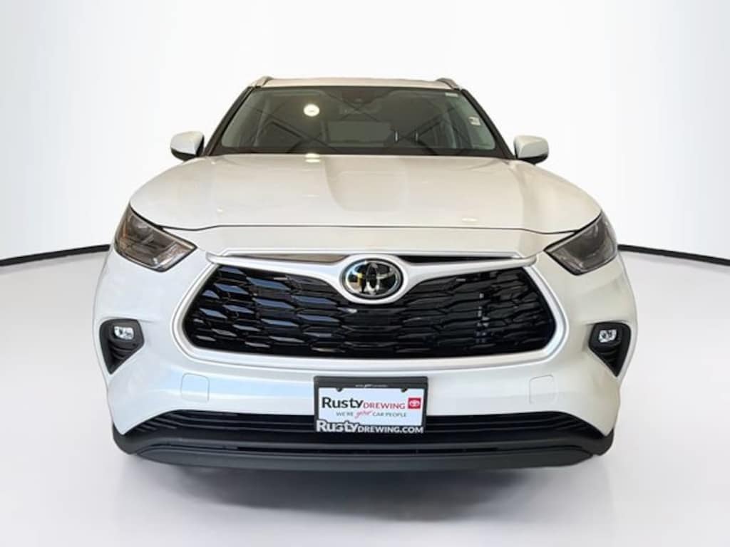Certified 2025 Toyota Highlander XLE SUV