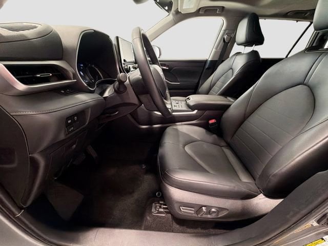 2026 Toyota Highlander 19