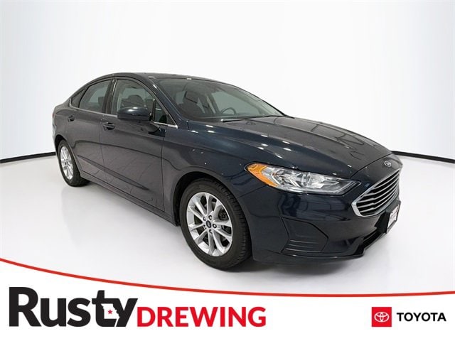 2020 Ford Fusion SE's photo
