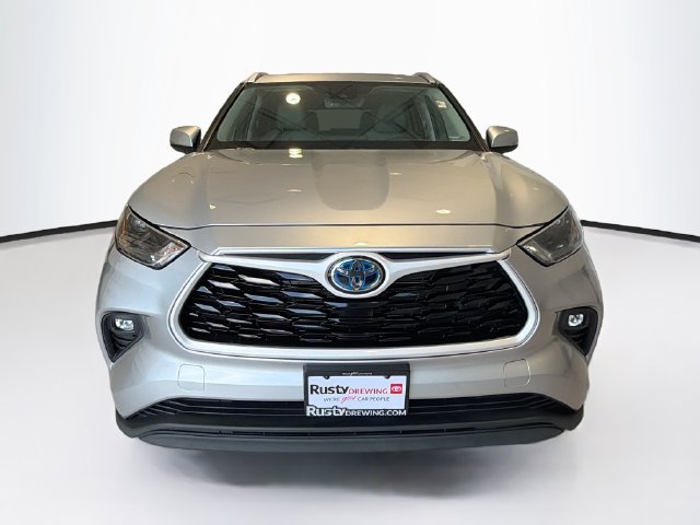 Used 2024 Toyota Highlander Hybrid XLE SUV