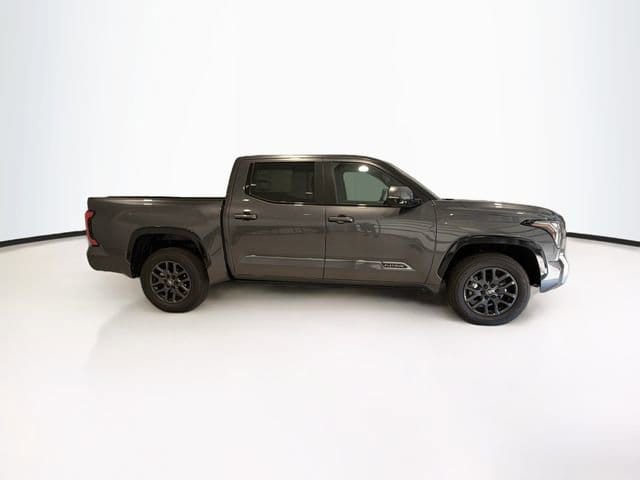2026 Toyota Tundra Platinum - Photo 6