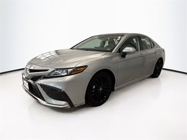 2023 Toyota Camry XSE photo 3
