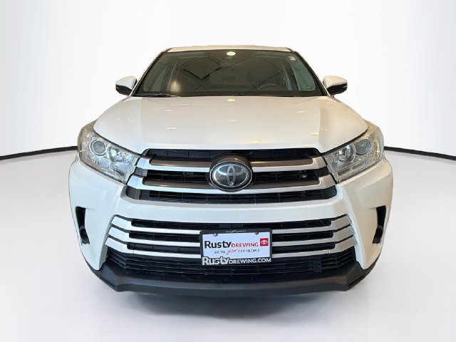 Used 2019 Toyota Highlander LE V6 SUV