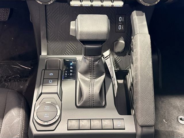 2026 Toyota Tacoma SR5 - Photo 14
