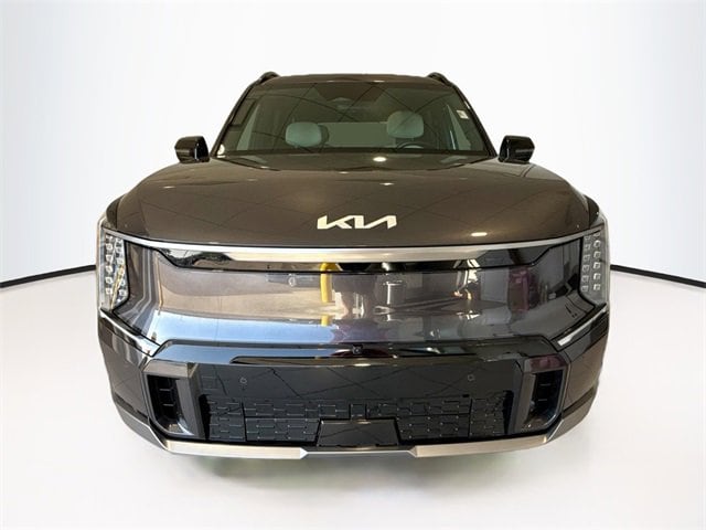 Used 2024 Kia Ev9 GT-Line with VIN KNDAEFS55R6020501 for sale in Jefferson City, MO