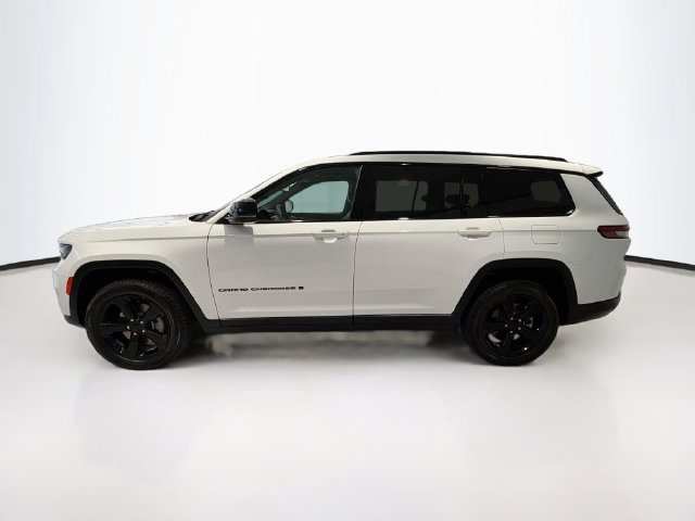 Used 2024 Jeep Grand Cherokee L Laredo SUV