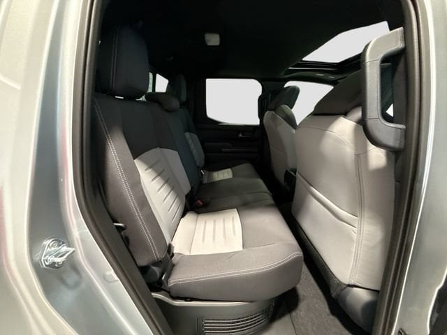 2025 Toyota Tacoma TRD Off Road - Photo 21