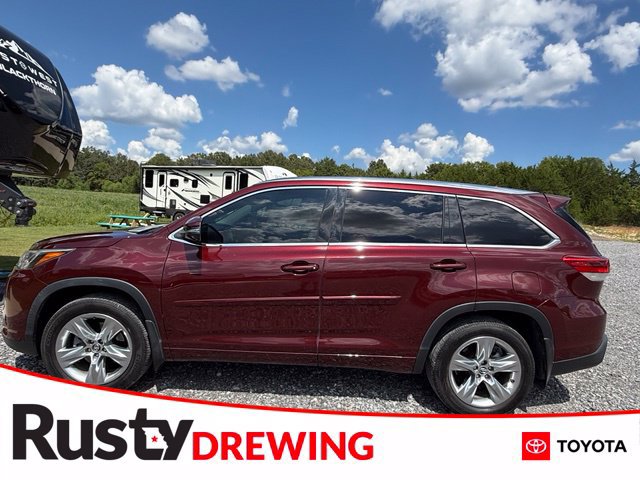 Used 2018 Toyota Highlander Limited V6 SUV