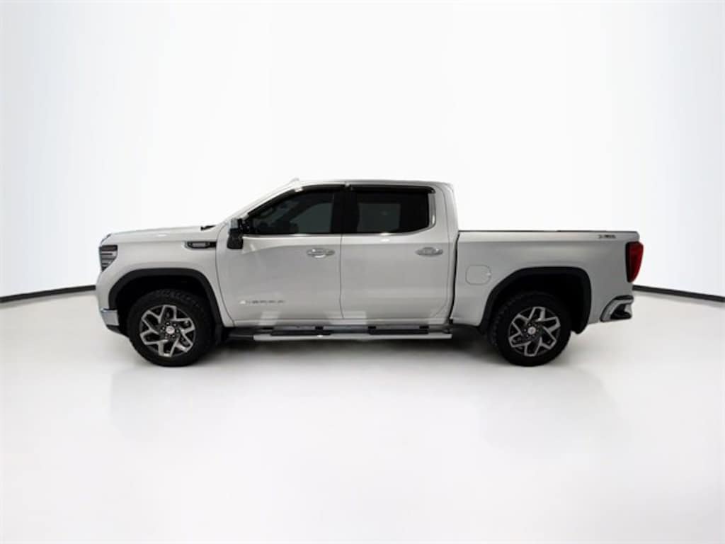 Used 2023 GMC Sierra 1500 SLT Truck Crew Cab