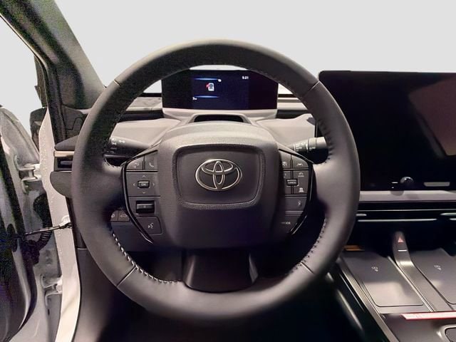 2026 Toyota bZ XLE - Photo 9
