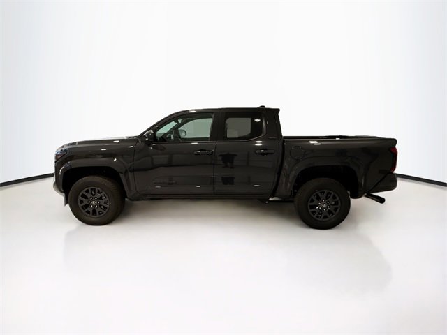 2025 Toyota Tacoma SR5 4x4 Double Cab photo 4